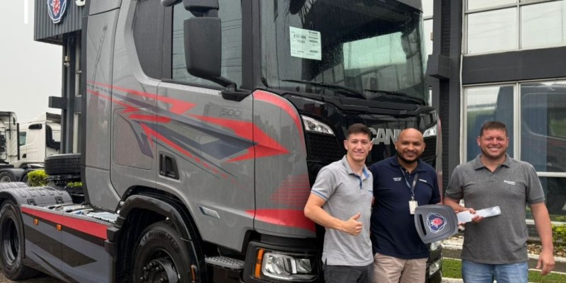 KREMER AMPLIA A FROTA COM QUATRO NOVAS CARRETAS